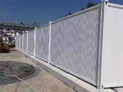 深圳寶安工地500㎡PVC圍擋當天送達，旭東圍擋批發(fā)讓采購更省心！
