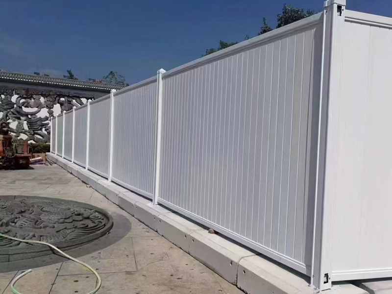 深圳寶安工地500㎡PVC圍擋當天送達，旭東圍擋批發(fā)讓采購更省心！